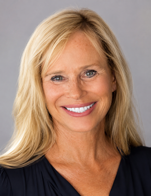 Portrait of Liz Comiskey,